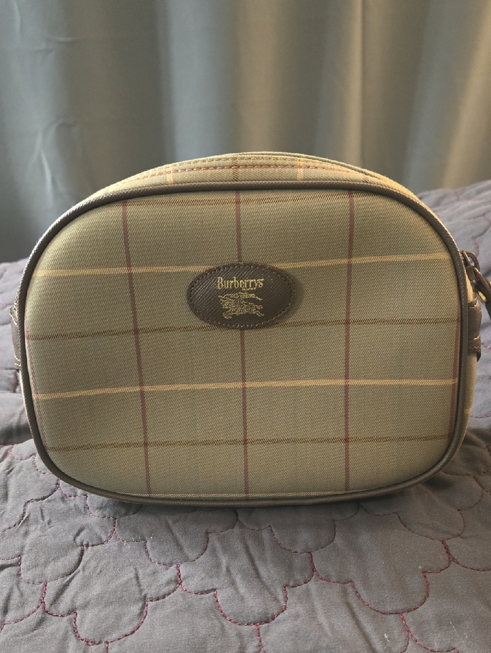 🤎 Vintage Nova Check Cosmetic / Travel Case 🤎